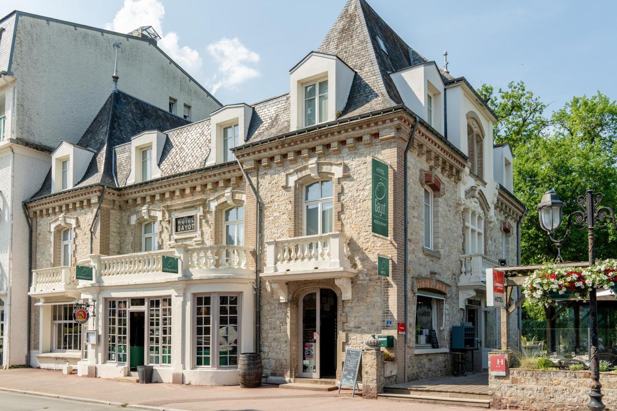 The Originals Boutique, Hotel O Gayot, Bagnoles-De-L'Orne Bagnoles de l'Orne Normandie Exterior foto